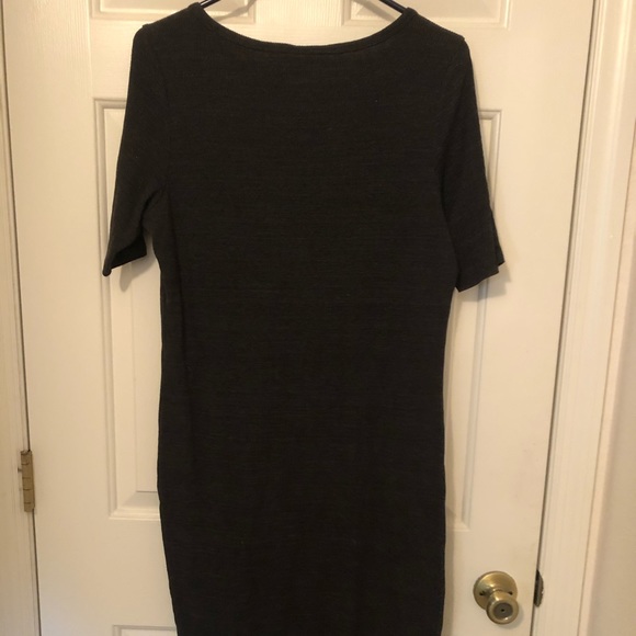 LuLaRoe Julia - Picture 3 of 4